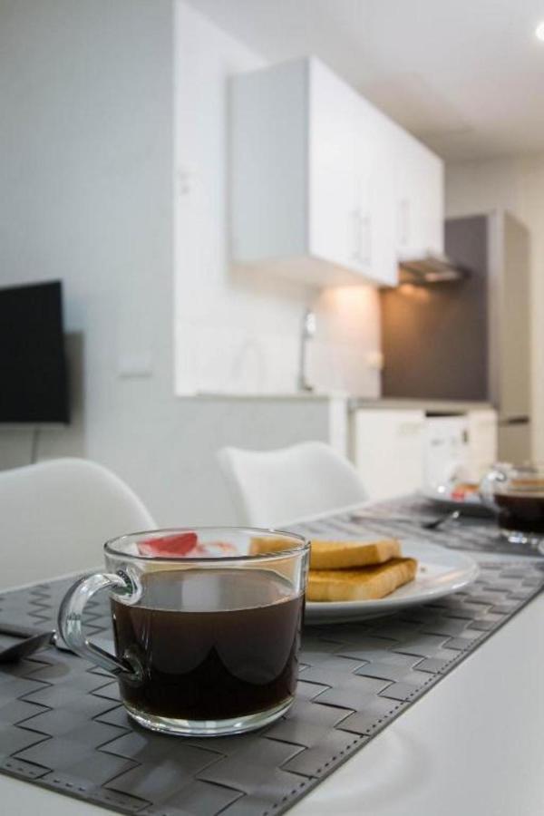 Holidays2Malaga Eduardo Ocon Ground Floor Renovated Apartment In The City Center Dış mekan fotoğraf